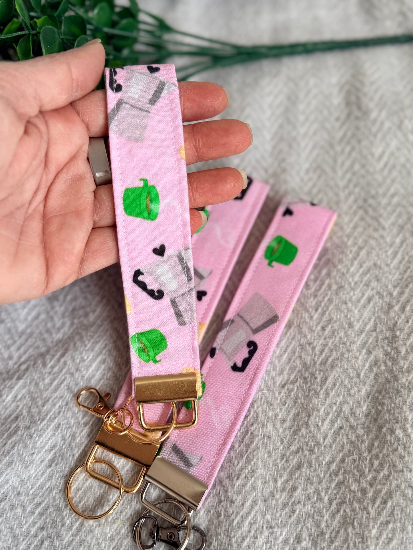 Print Wristlet Keychain - Coffee