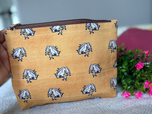 Handmade Pouch Coqui – Mustard (Medium)