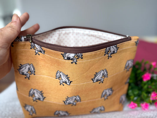 Handmade Pouch Coqui – Mustard (Medium)